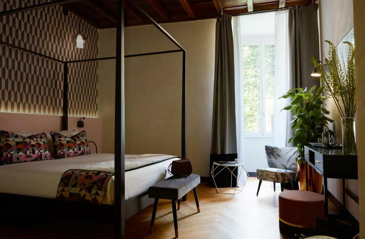 *** Guest house Naman Hotellerie - Margutta Rome Italy